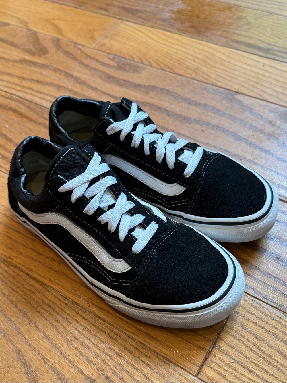 Vans Classic Old Skool Black White Skate Sneakers Shoes Child Kid Unisex Sz 5.5